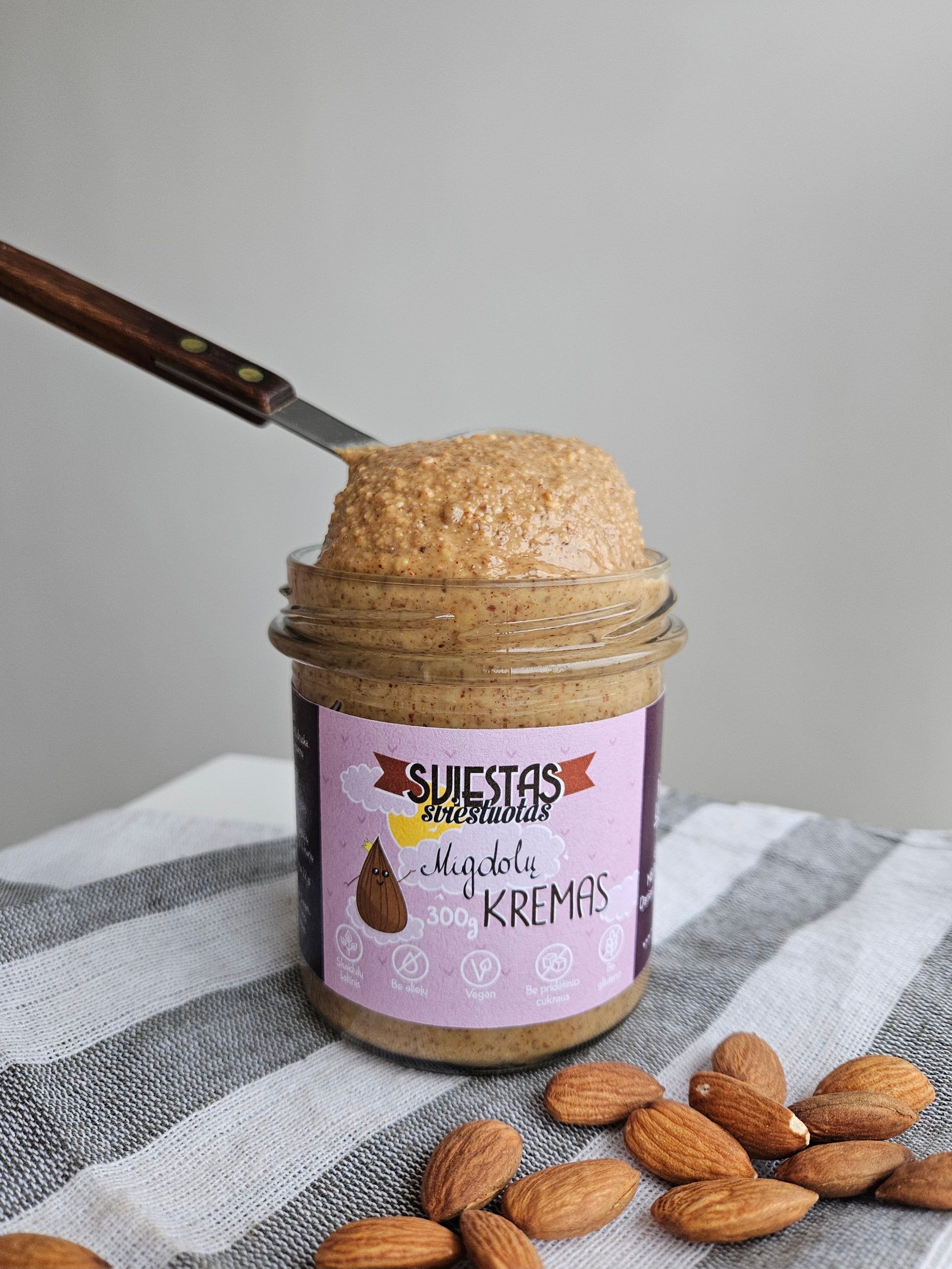 Migdolų riešutų kremas