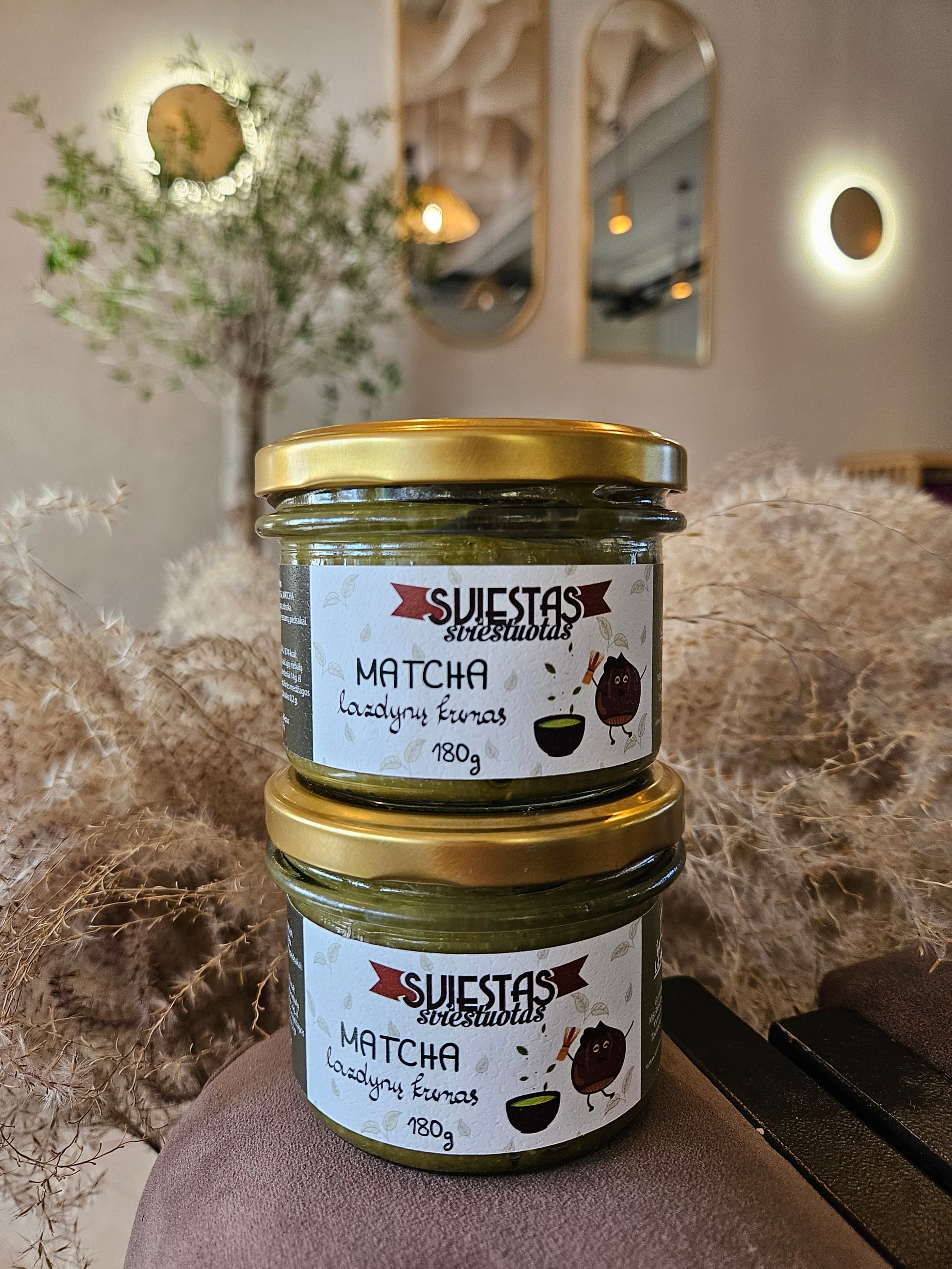 Matcha lazdyno riešutų kremas