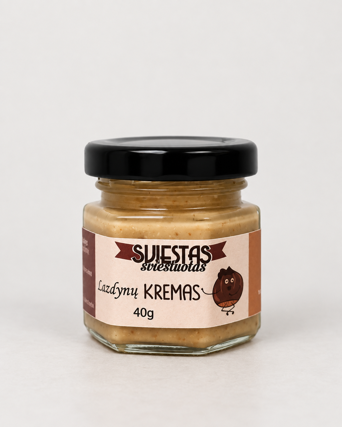 Lazdynų riešutų kremas