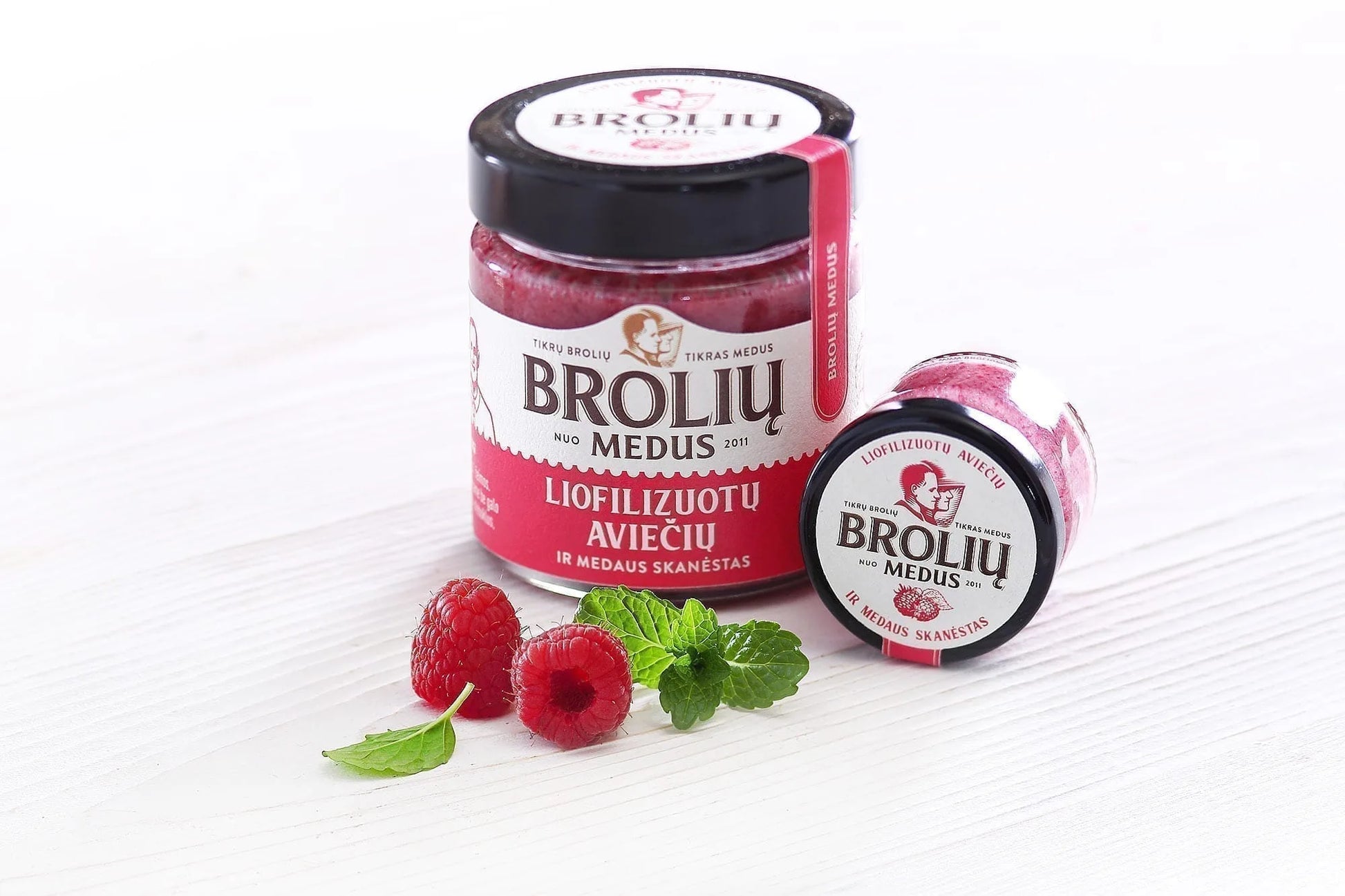 Medus su avietėmis 200g