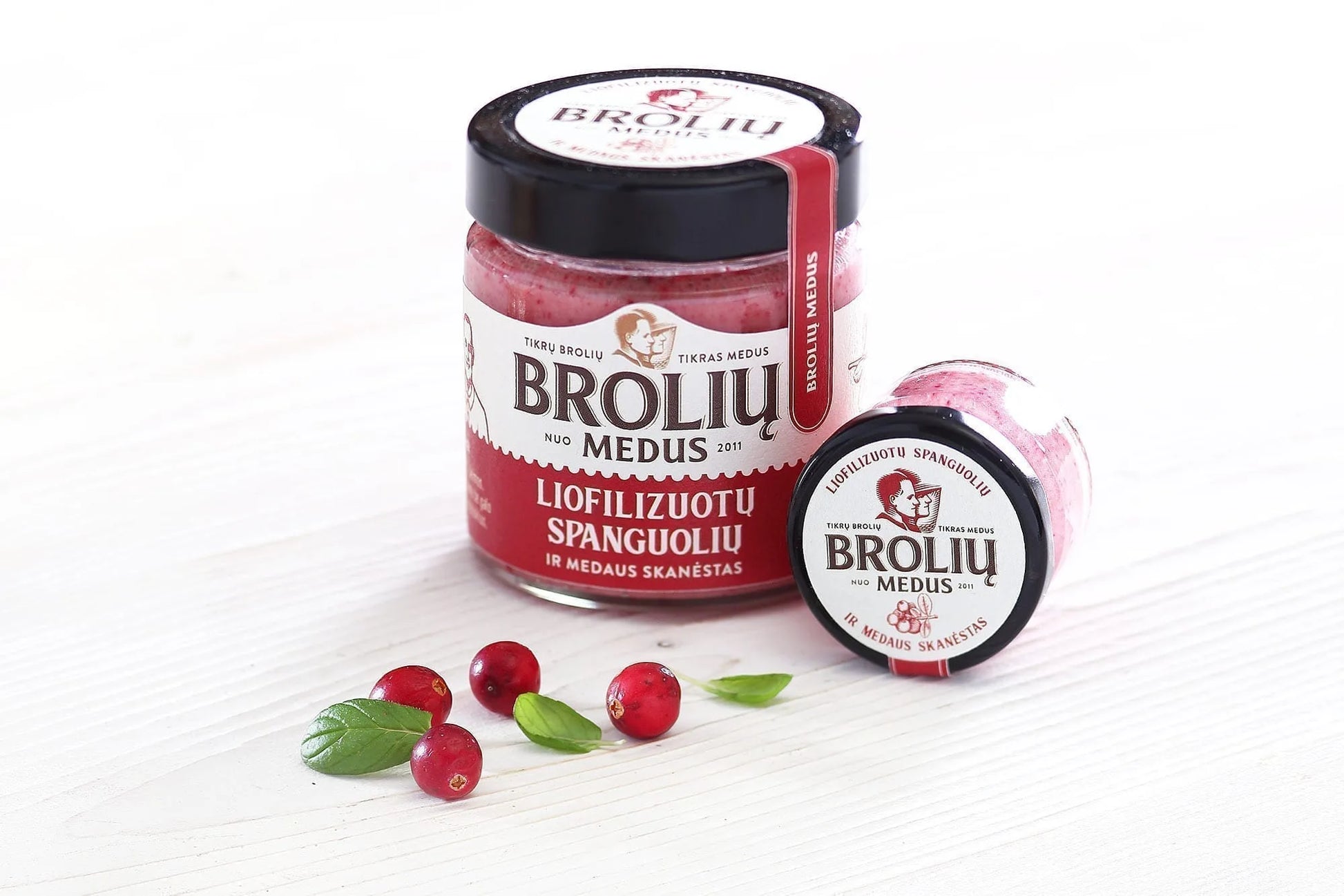 Medus su spanguolėmis 200g