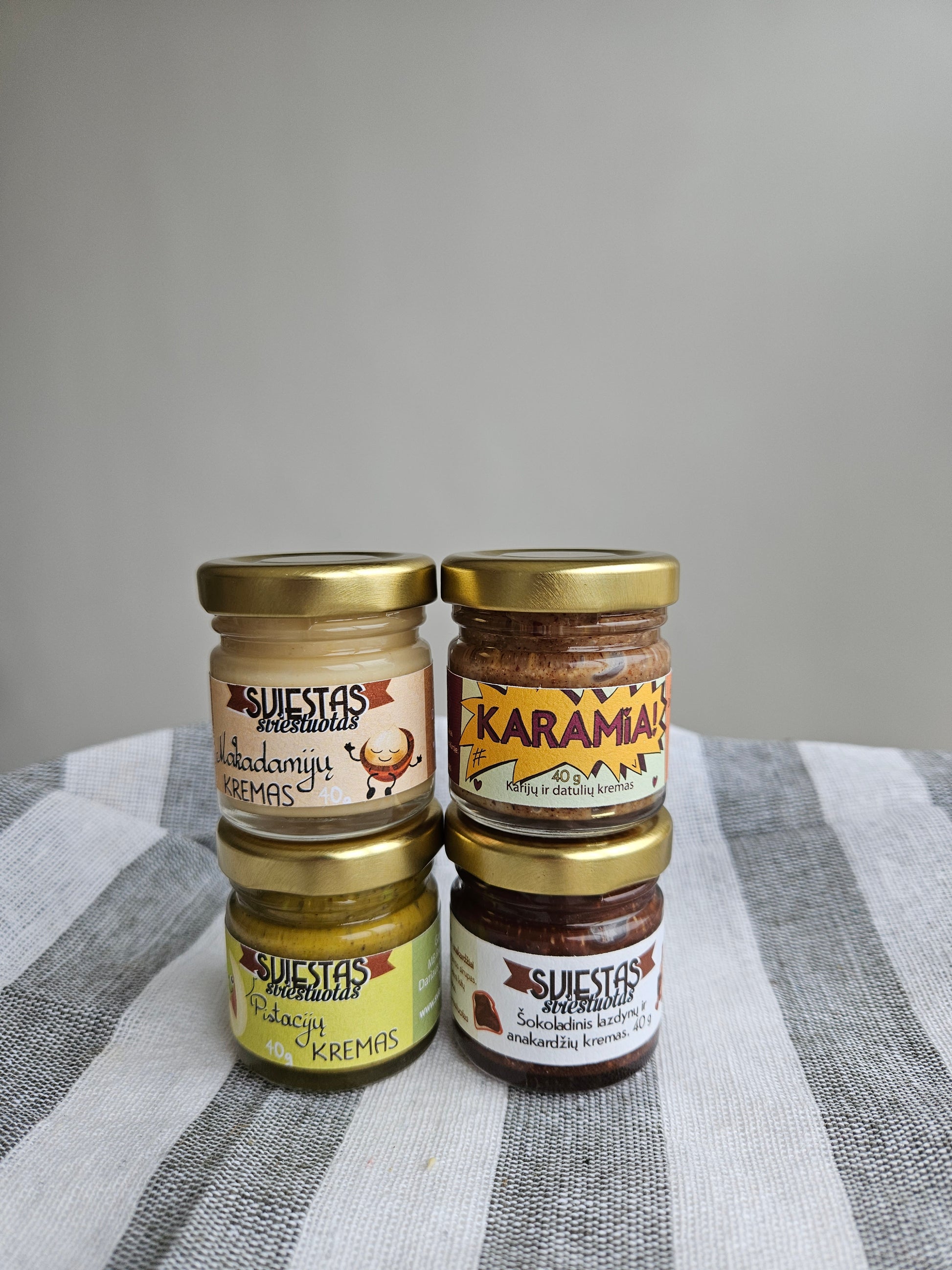 Rinkinys BE ŽEMĖS RIEŠUTŲ 4x40g