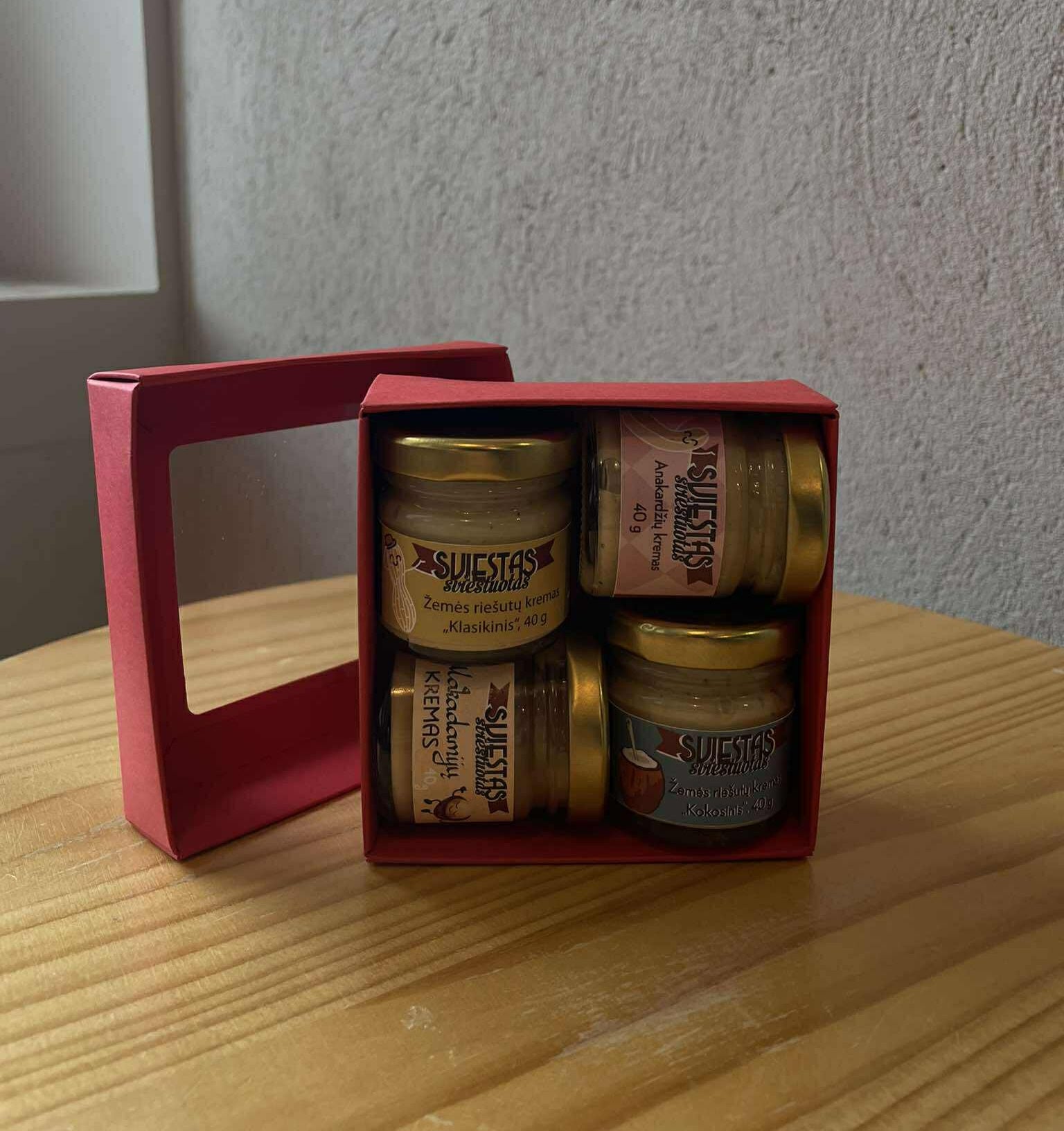 Valentino rinkinys VALENTINAS 4x40g